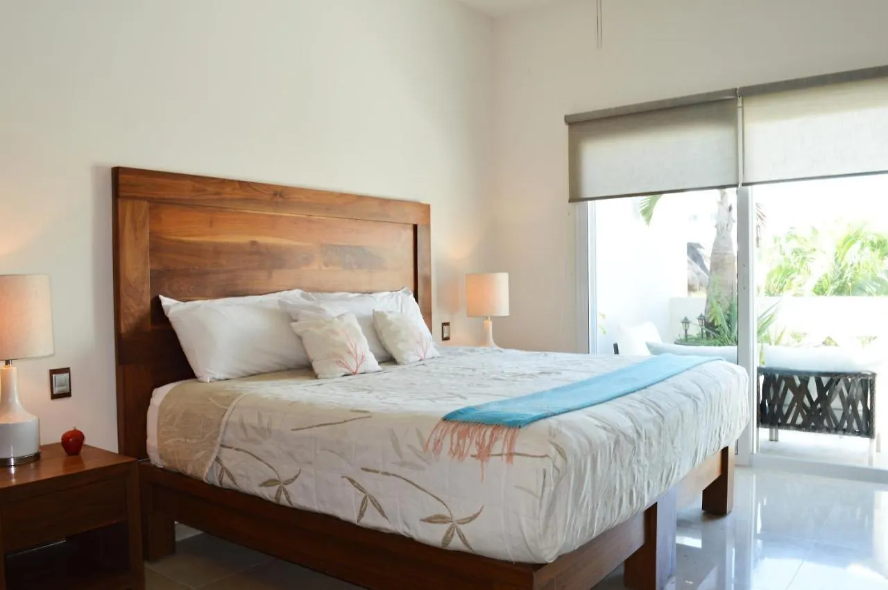 Apartment Amazing 3Br Penthouse Steps To The Beach And 5Th Avenue Playa del Carmen