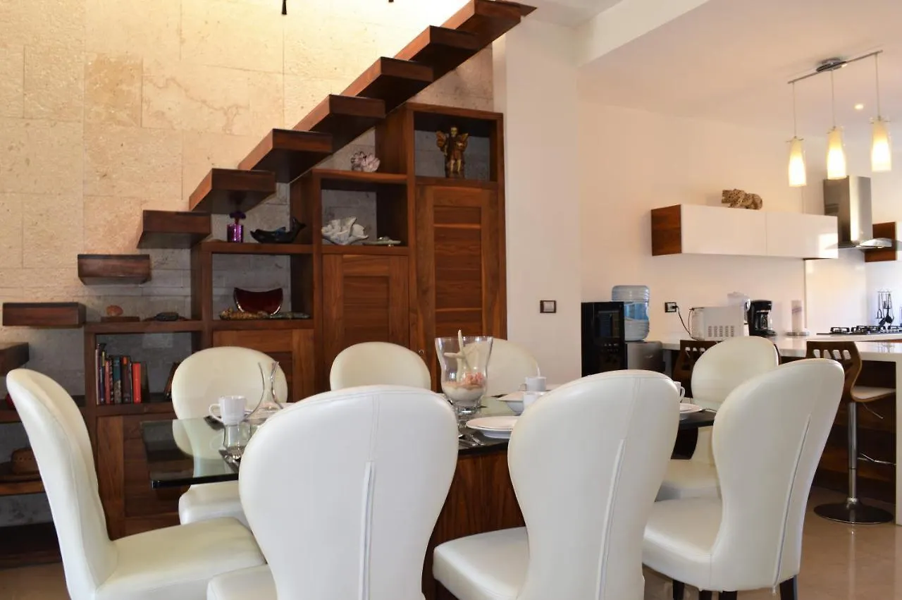 Amazing 3Br Penthouse Steps To The Beach And 5Th Avenue Playa del Carmen Mexico