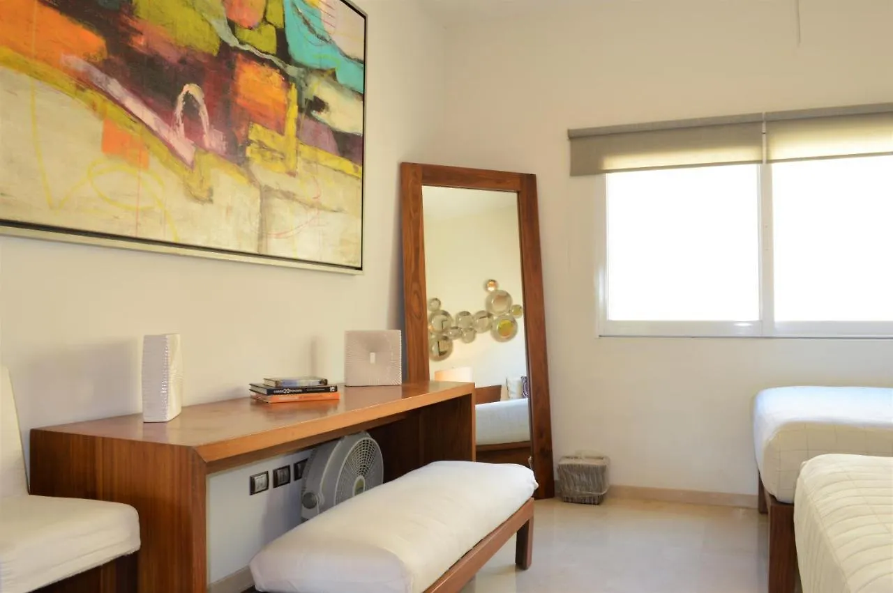 Amazing 3Br Penthouse Steps To The Beach And 5Th Avenue Playa del Carmen 0*,  Mexico