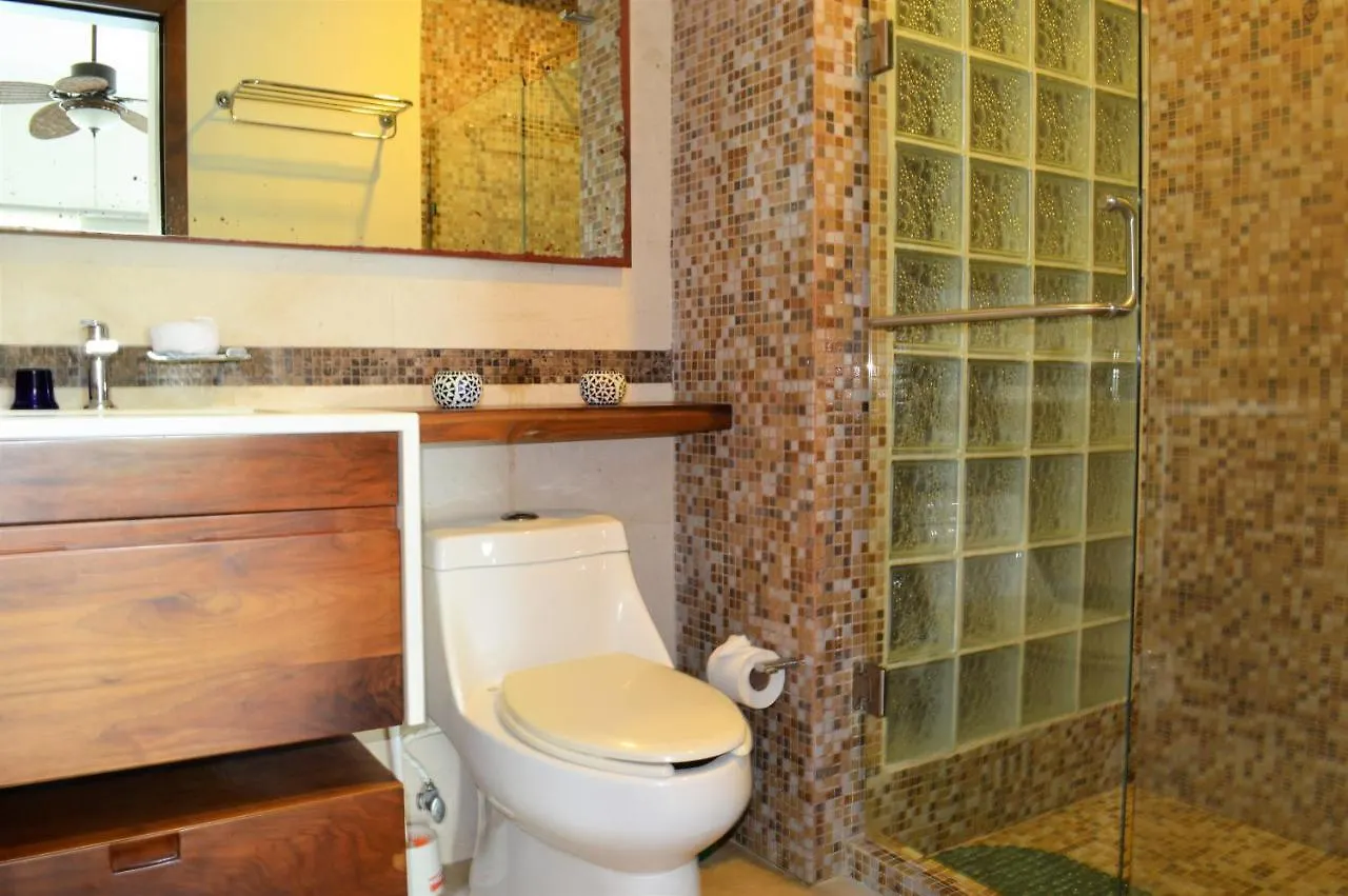 Amazing 3Br Penthouse Steps To The Beach And 5Th Avenue Playa del Carmen