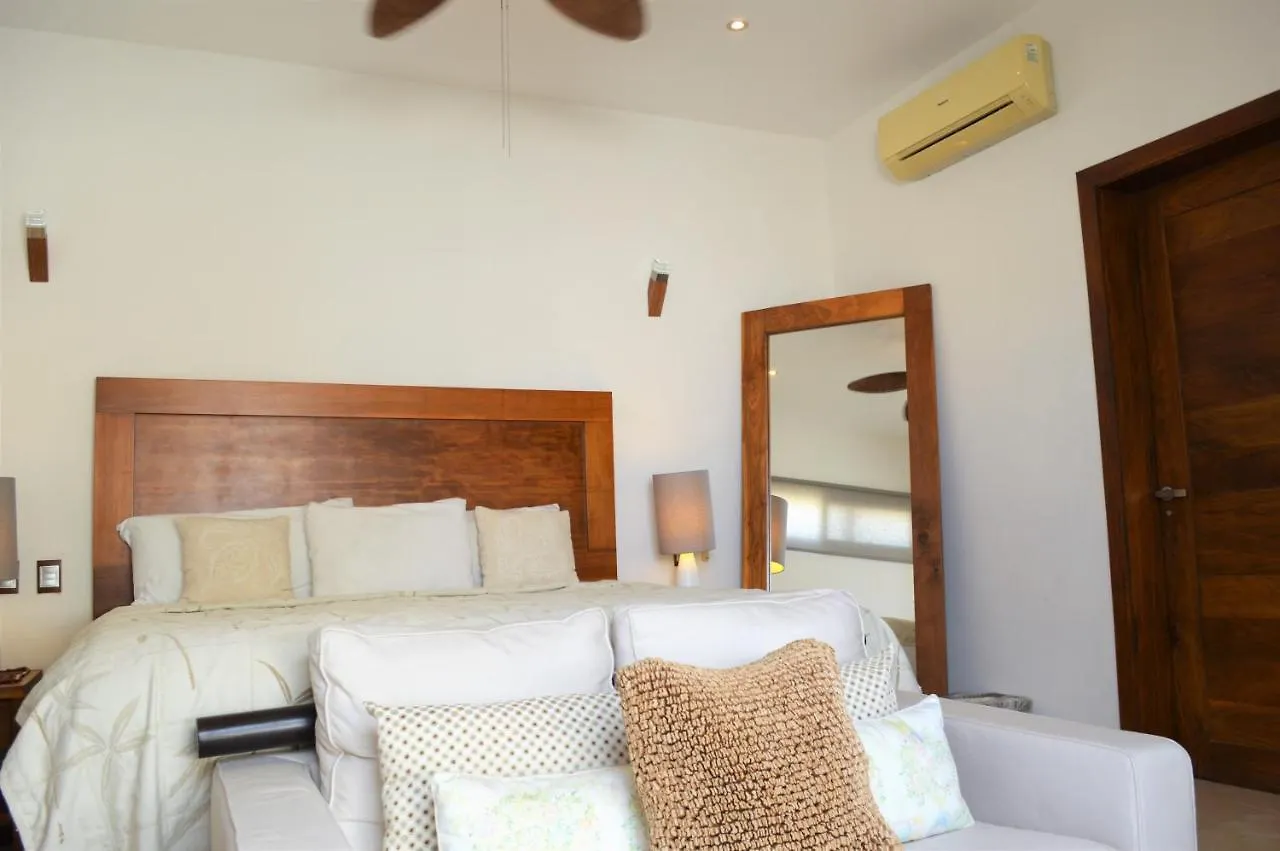 Amazing 3Br Penthouse Steps To The Beach And 5Th Avenue Playa del Carmen Apartment